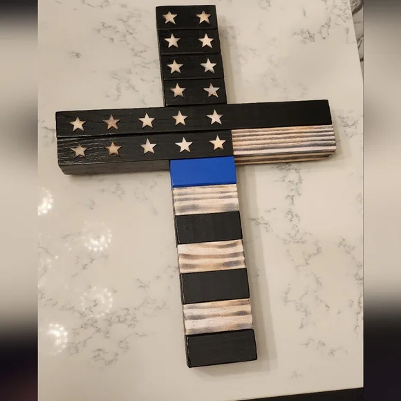 Thin Blue Line Cross - Picture 2 of 5